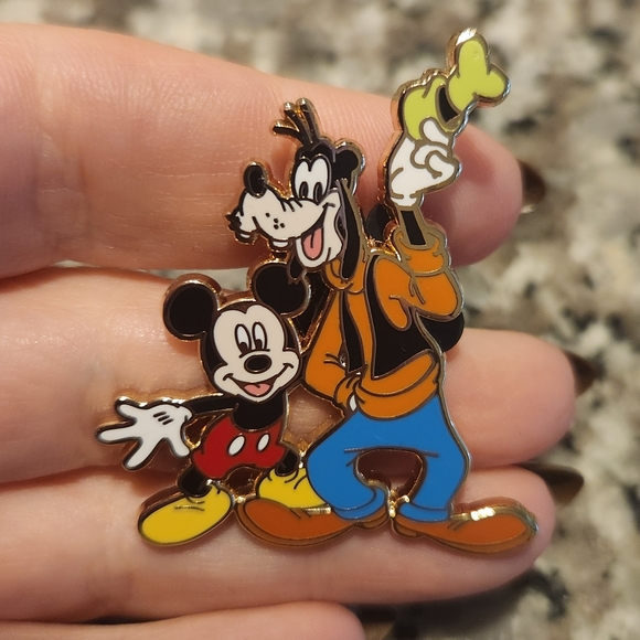 Disney Jewelry - (5 For $30) Disney Pin Friends Are Forever Mickey and Goofy Pin